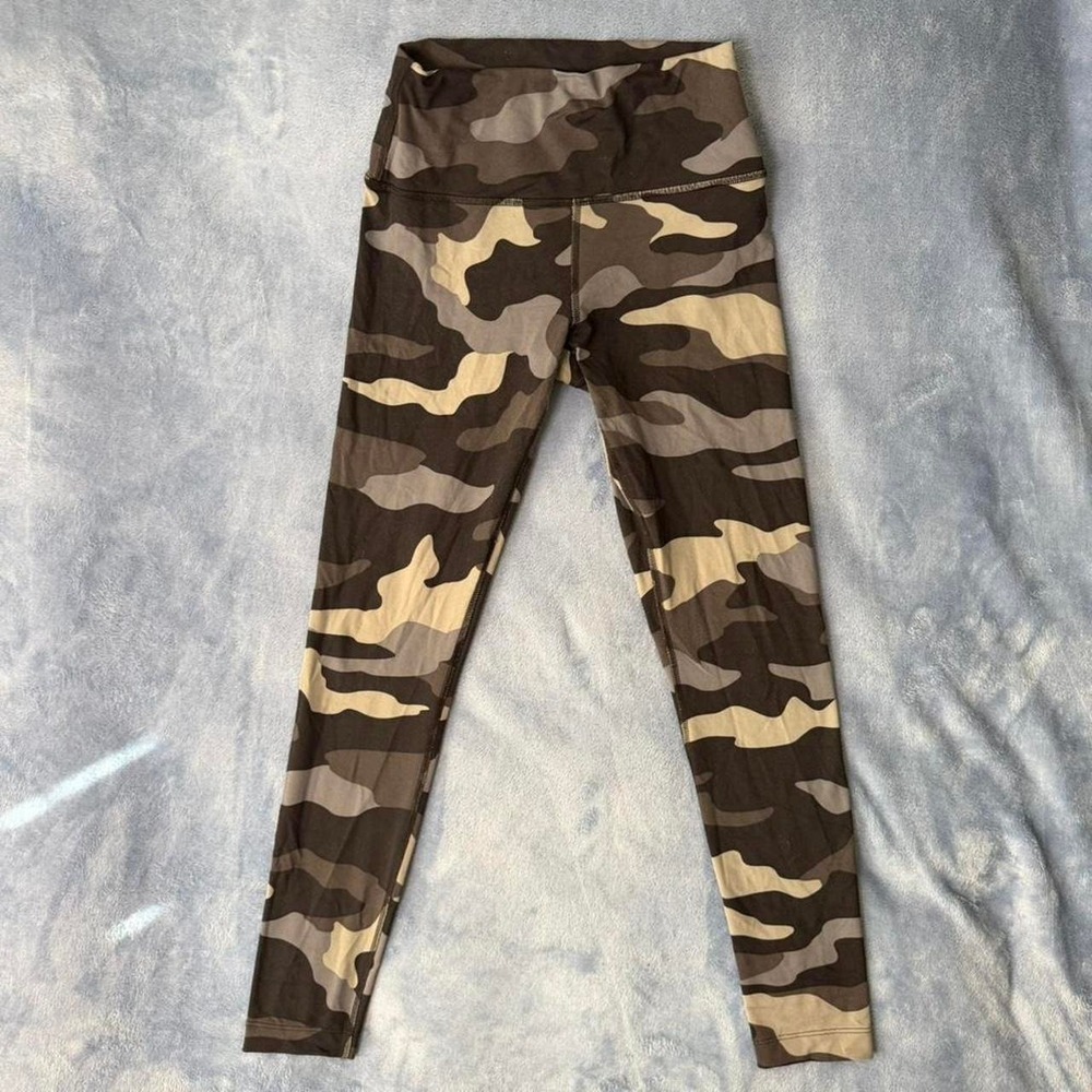 VS pink camo leggings Size S